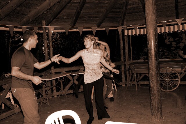 min 2006 10 29 guinguette mp 353 sepia